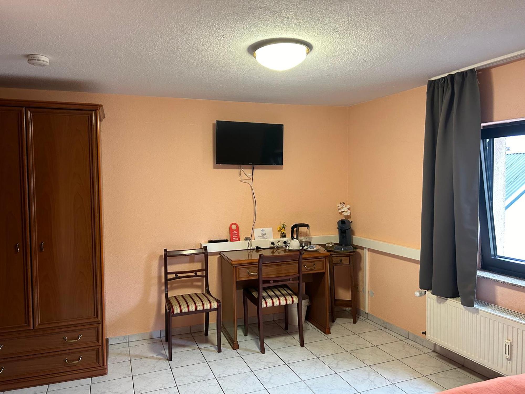 Mikroapartments Klarenthal ساربروكن المظهر الخارجي الصورة